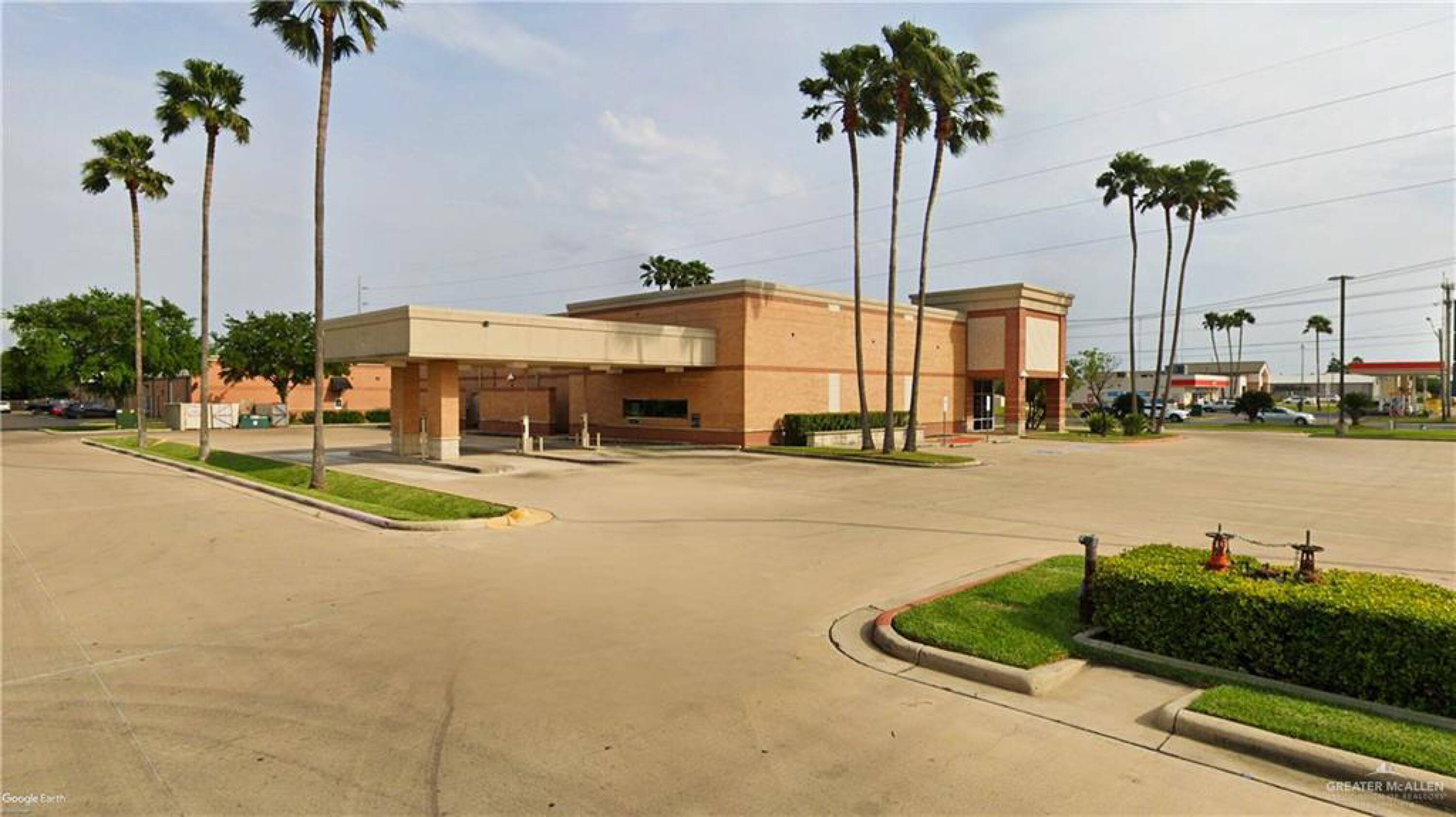 Trenton Commerce Plaza